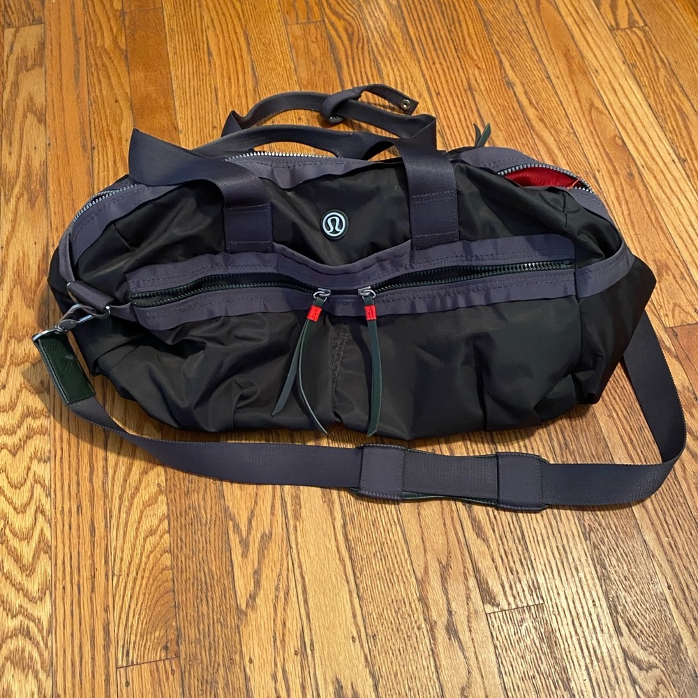 Lululemon gym to win bag